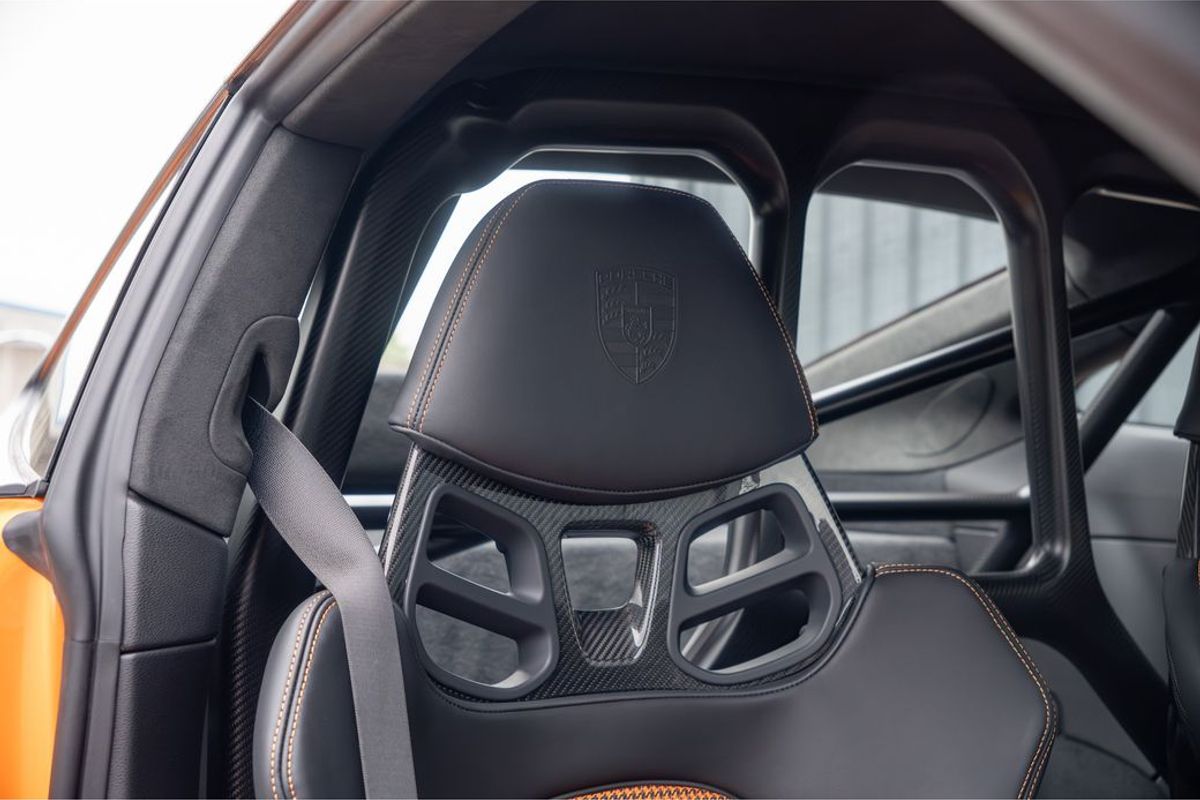 2025 Porsche 911 (992) S/T