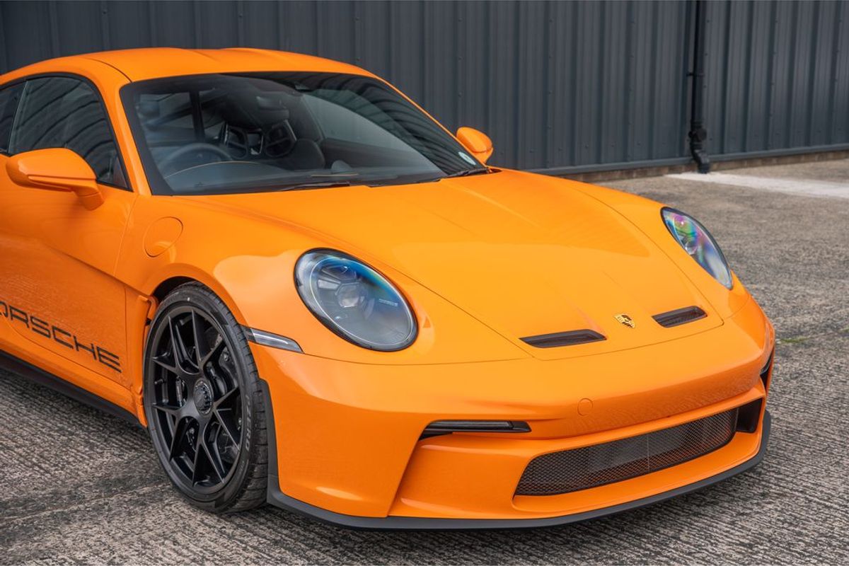 2025 Porsche 911 (992) S/T