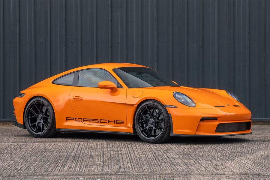 Porsche 911 (992) S/T