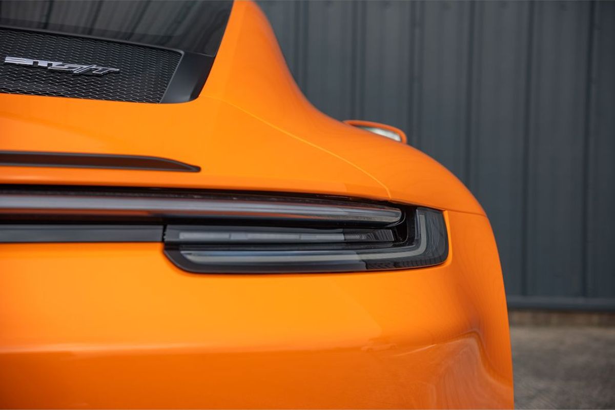 2025 Porsche 911 (992) S/T