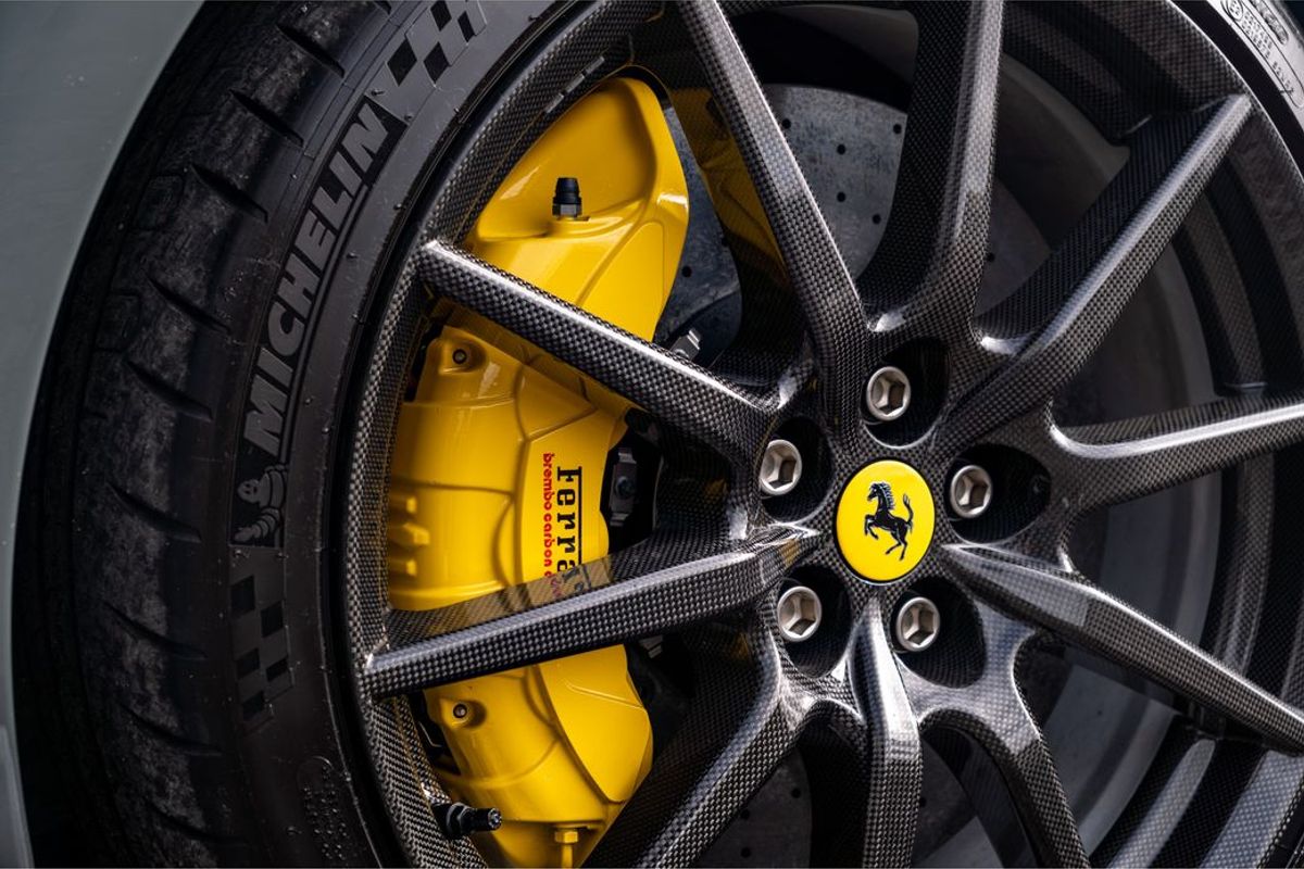 2022 Ferrari SF90 Spider Assetto Fiorano