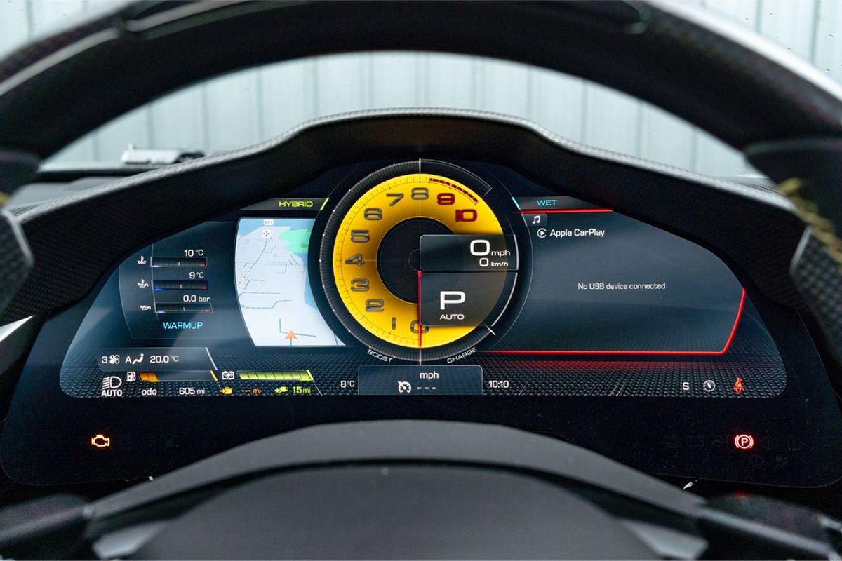 2022 Ferrari SF90 Spider Assetto Fiorano