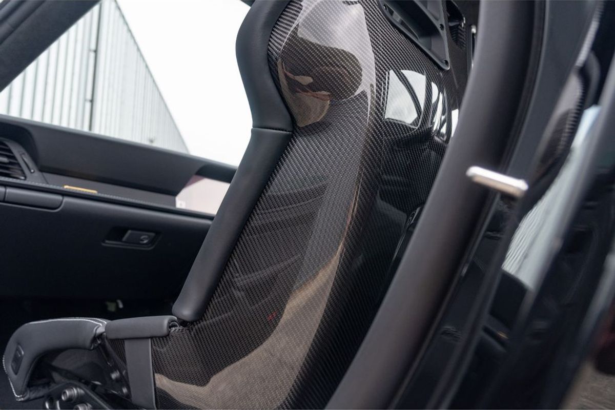 2025 Porsche 911 (992) S/T