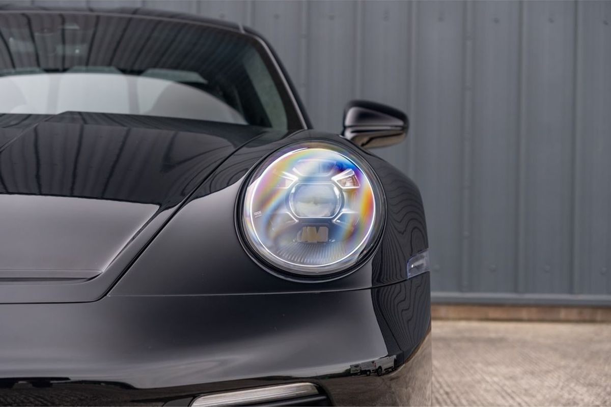 2025 Porsche 911 (992) S/T
