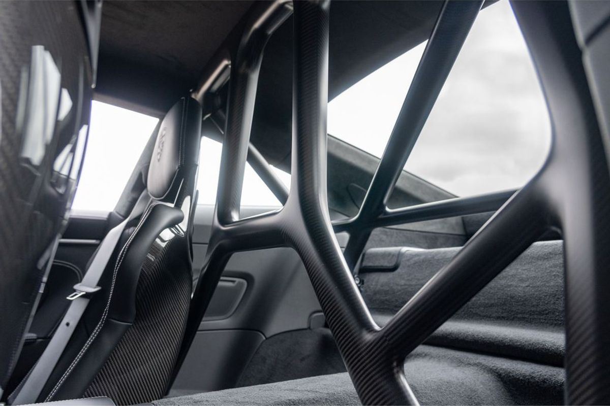 2025 Porsche 911 (992) S/T