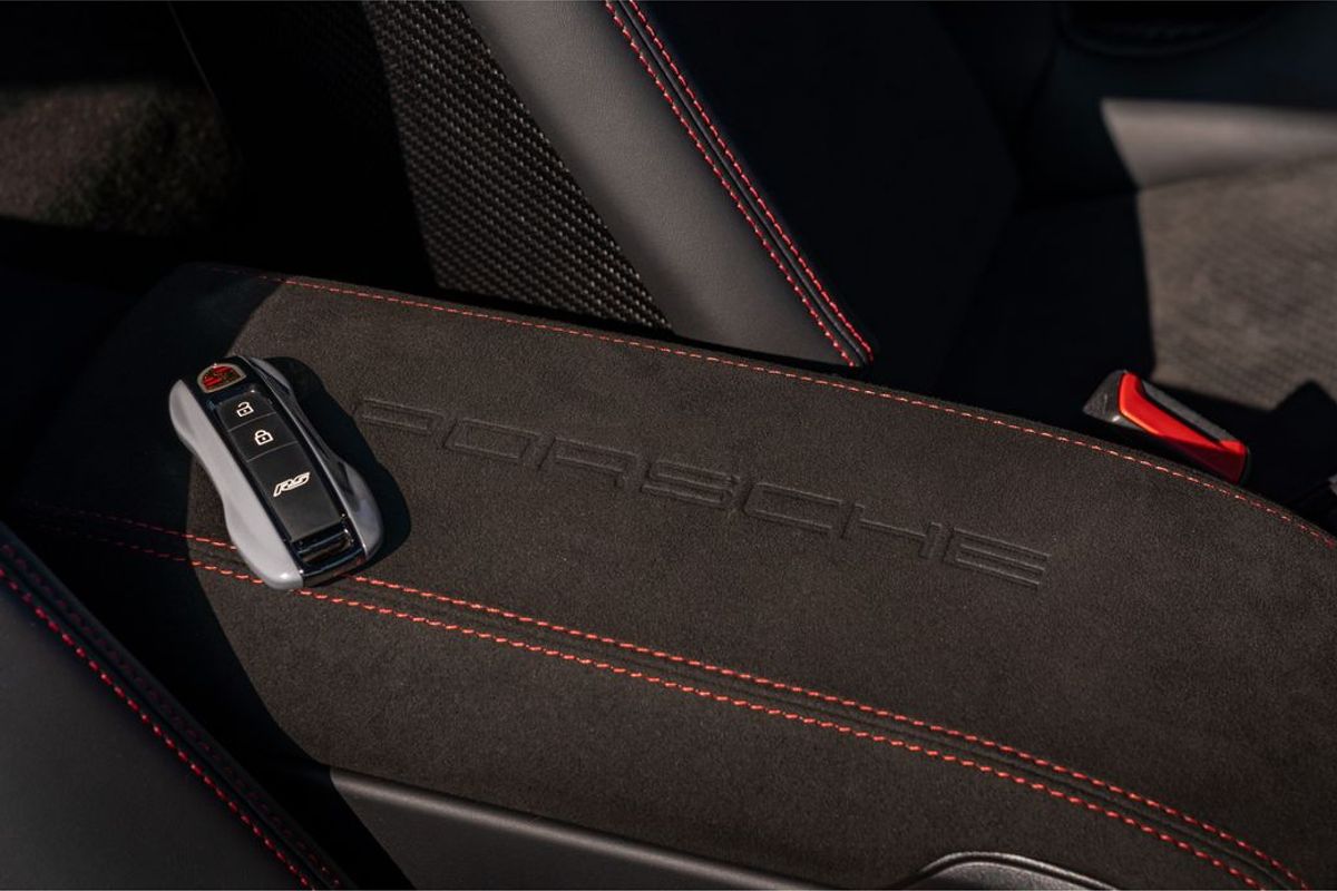 2023 Porsche 911 (992) GT3 RS Weissach