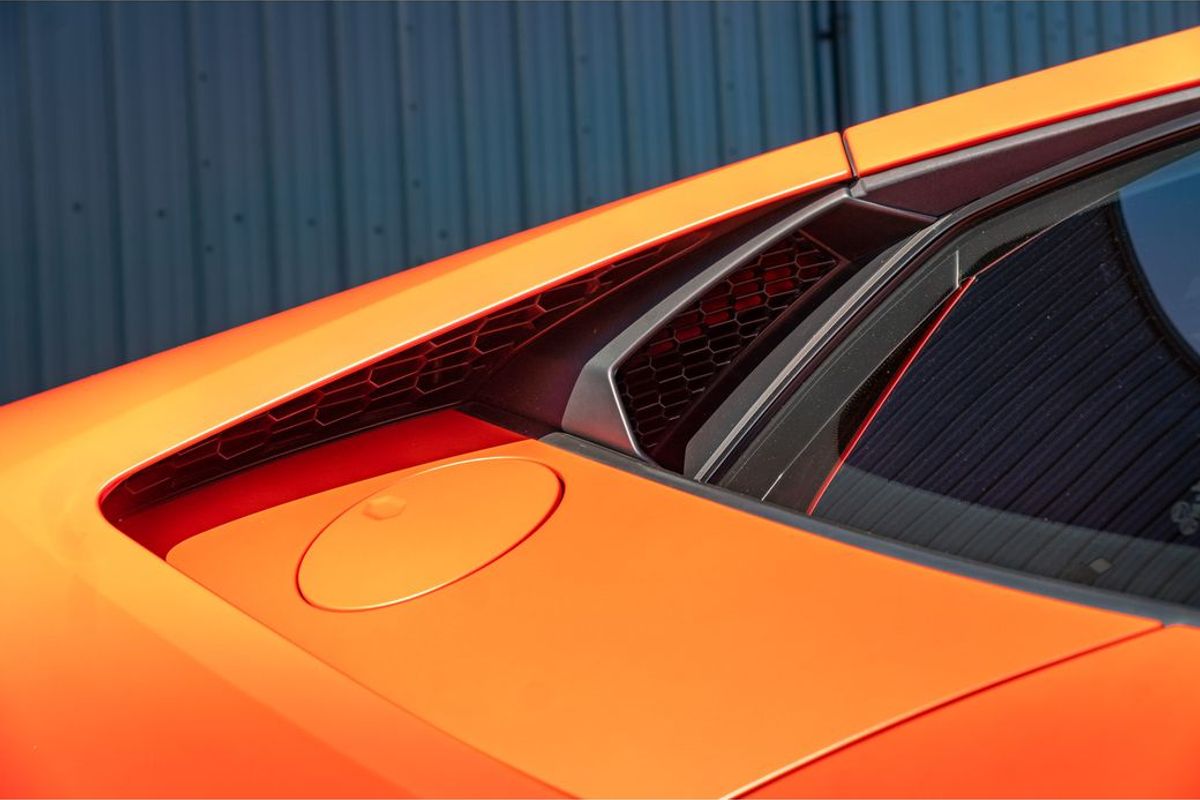 2021 Lamborghini Huracan Fluo Capsule