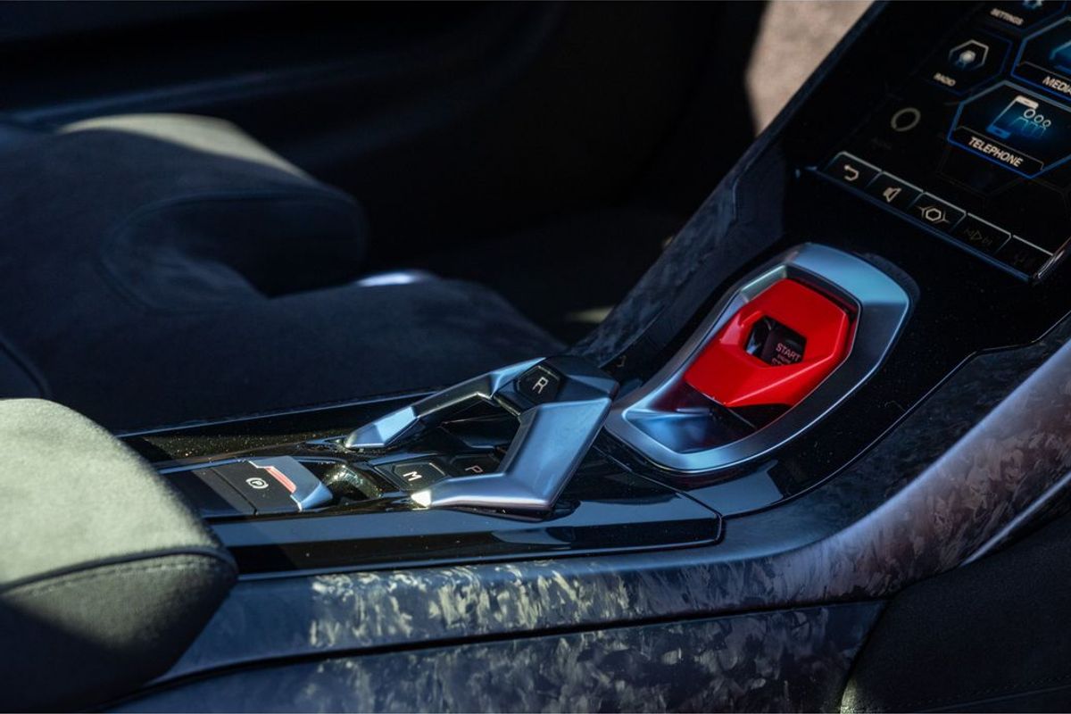2021 Lamborghini Huracan Fluo Capsule