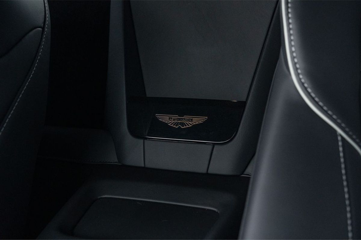 2025 Aston Martin V8 Vantage