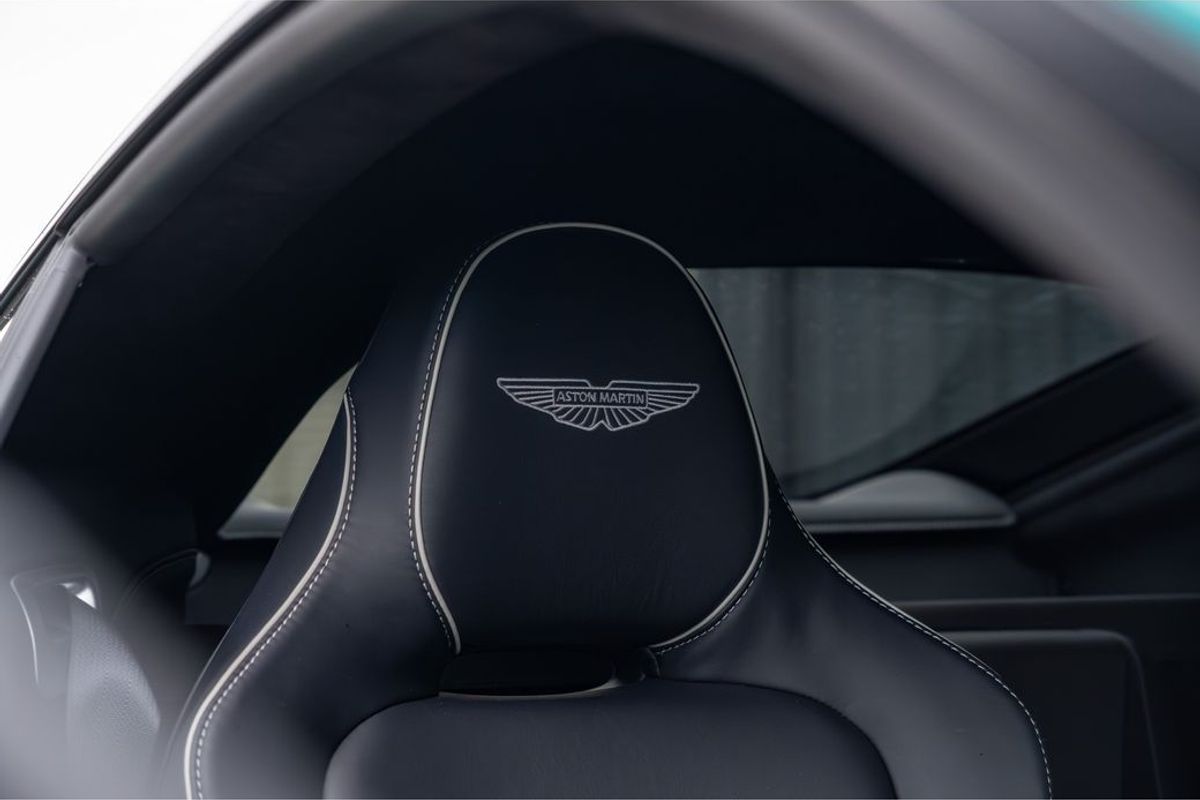 2025 Aston Martin V8 Vantage