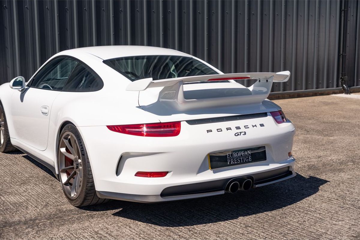 2014 Porsche 911 (991.1) GT3