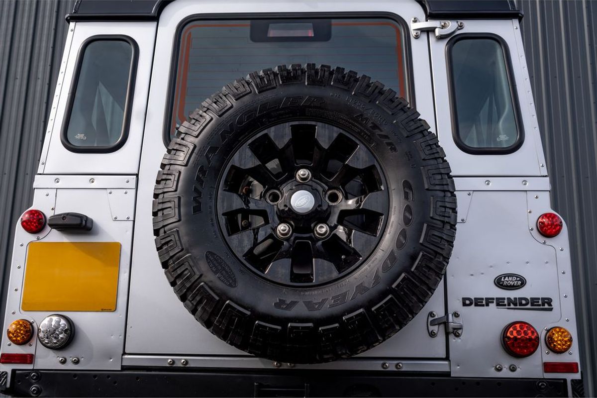 2012 Land Rover Defender 110