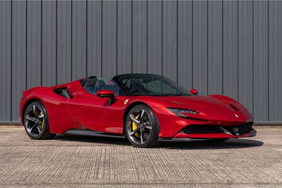 Ferrari SF90 Spider