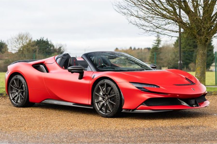 Ferrari SF90 Spider