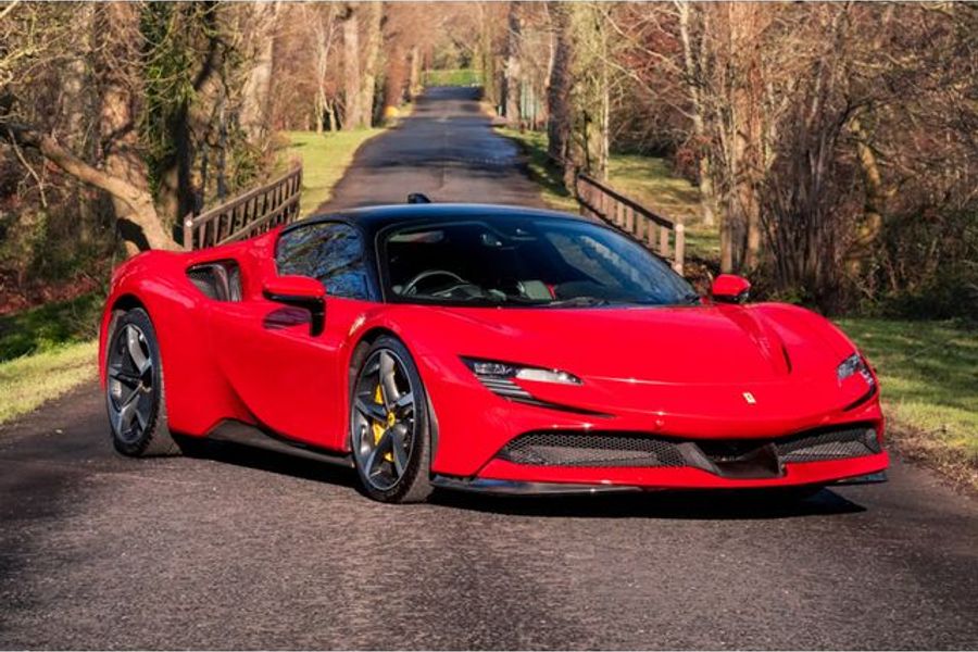 Ferrari SF90 Stradale