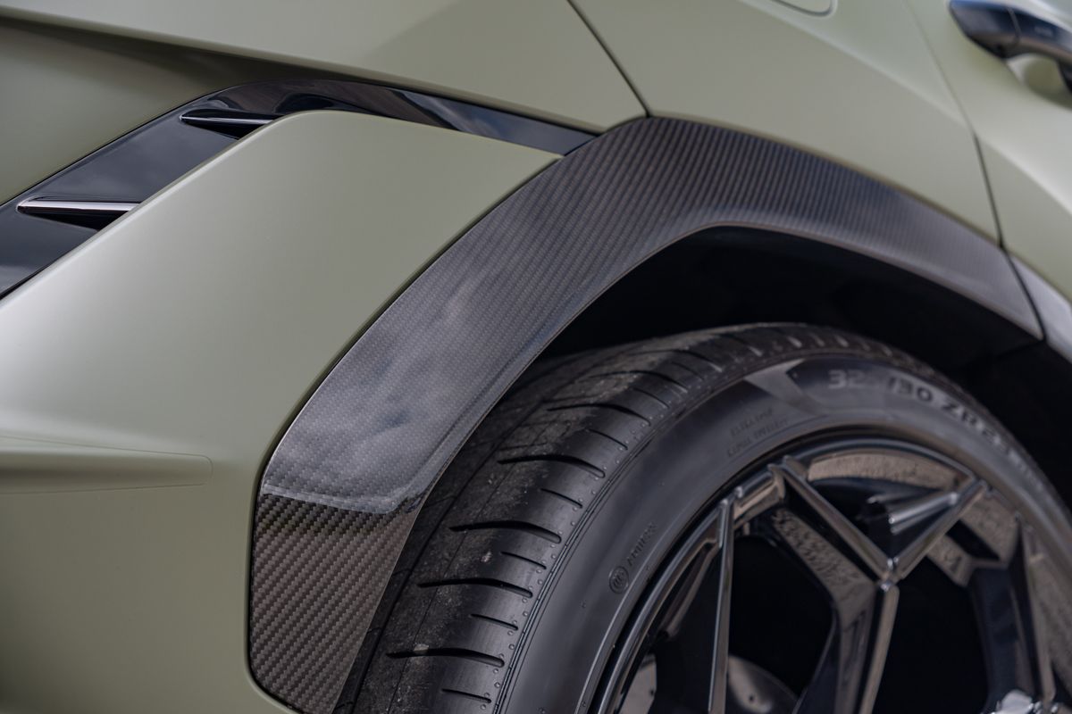 2024 Lamborghini Urus Performante