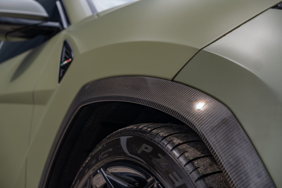 2024 Lamborghini Urus Performante
