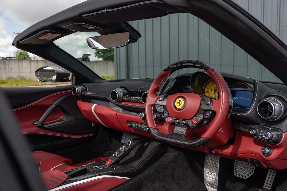 2021 Ferrari 812 GTS