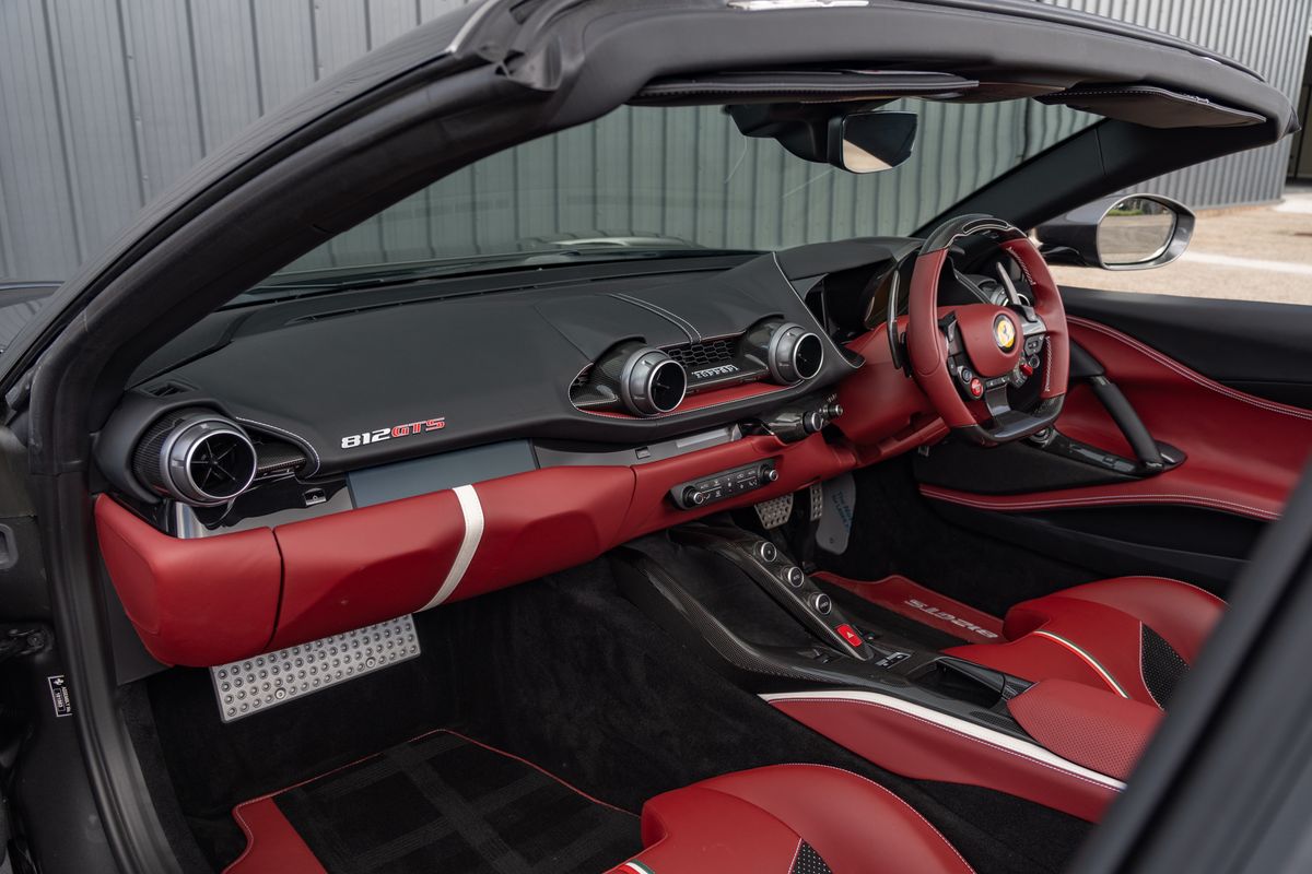 2021 Ferrari 812 GTS