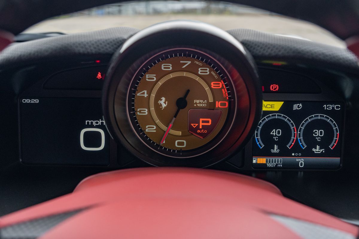 2021 Ferrari 812 GTS