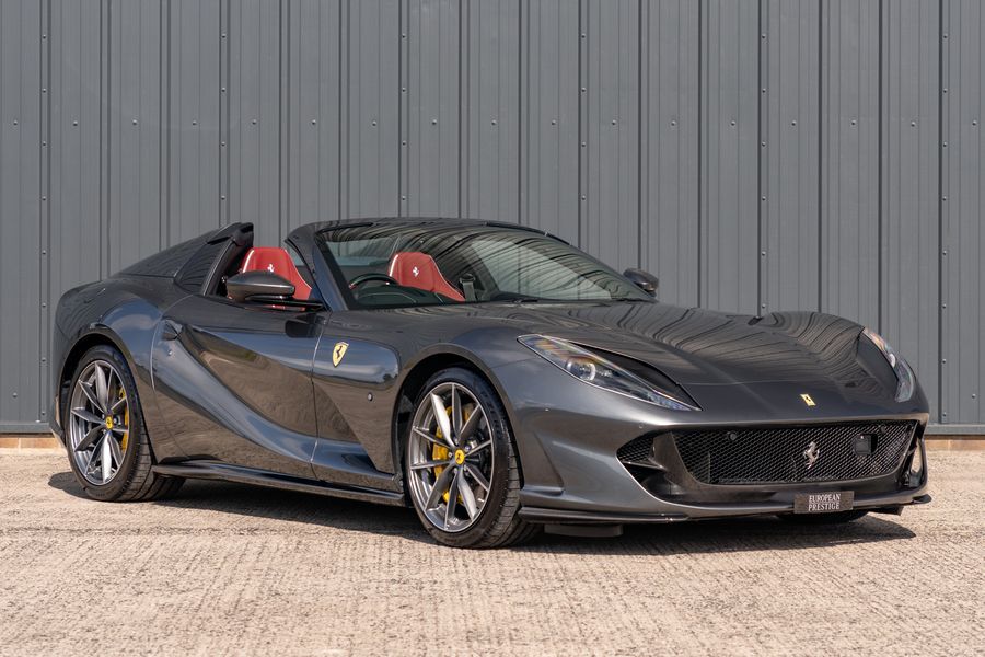 2021 Ferrari 812 GTS