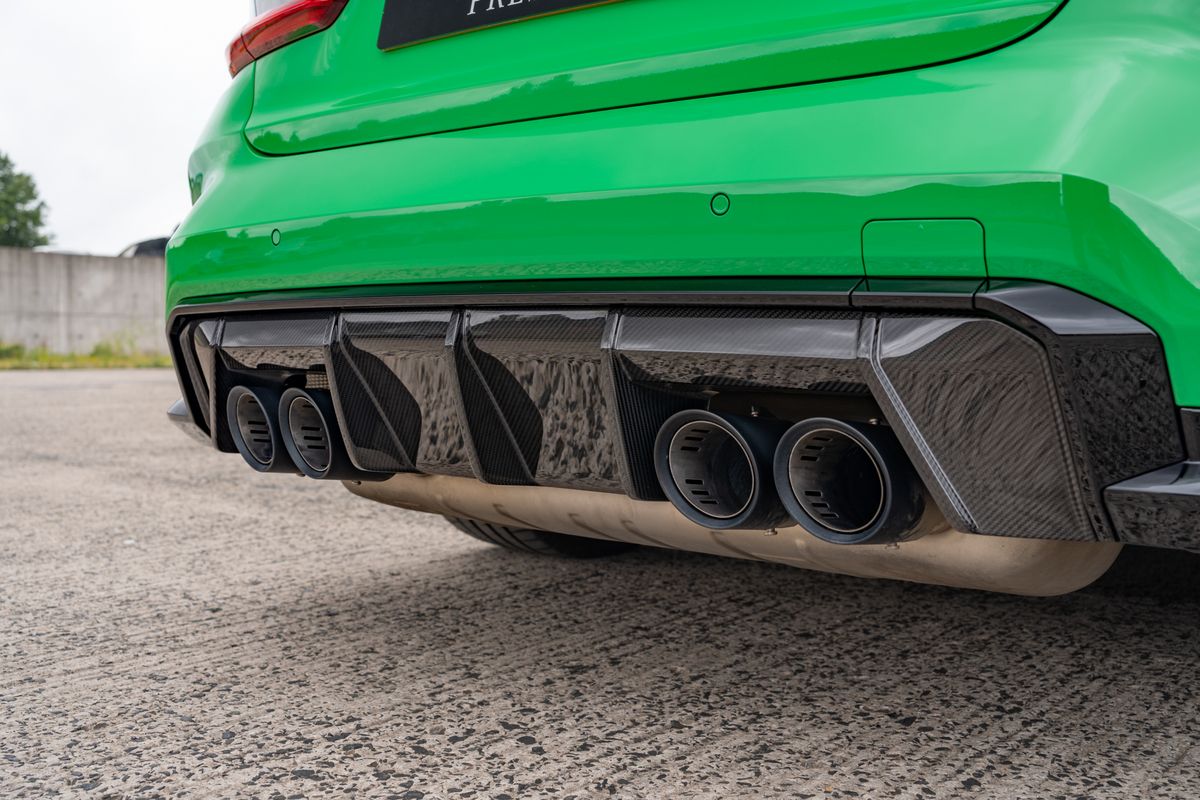 2024 BMW M3 CS