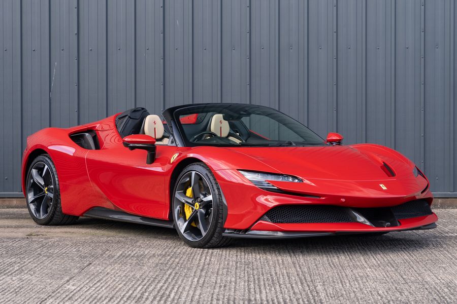 2022 Ferrari SF90 Spider