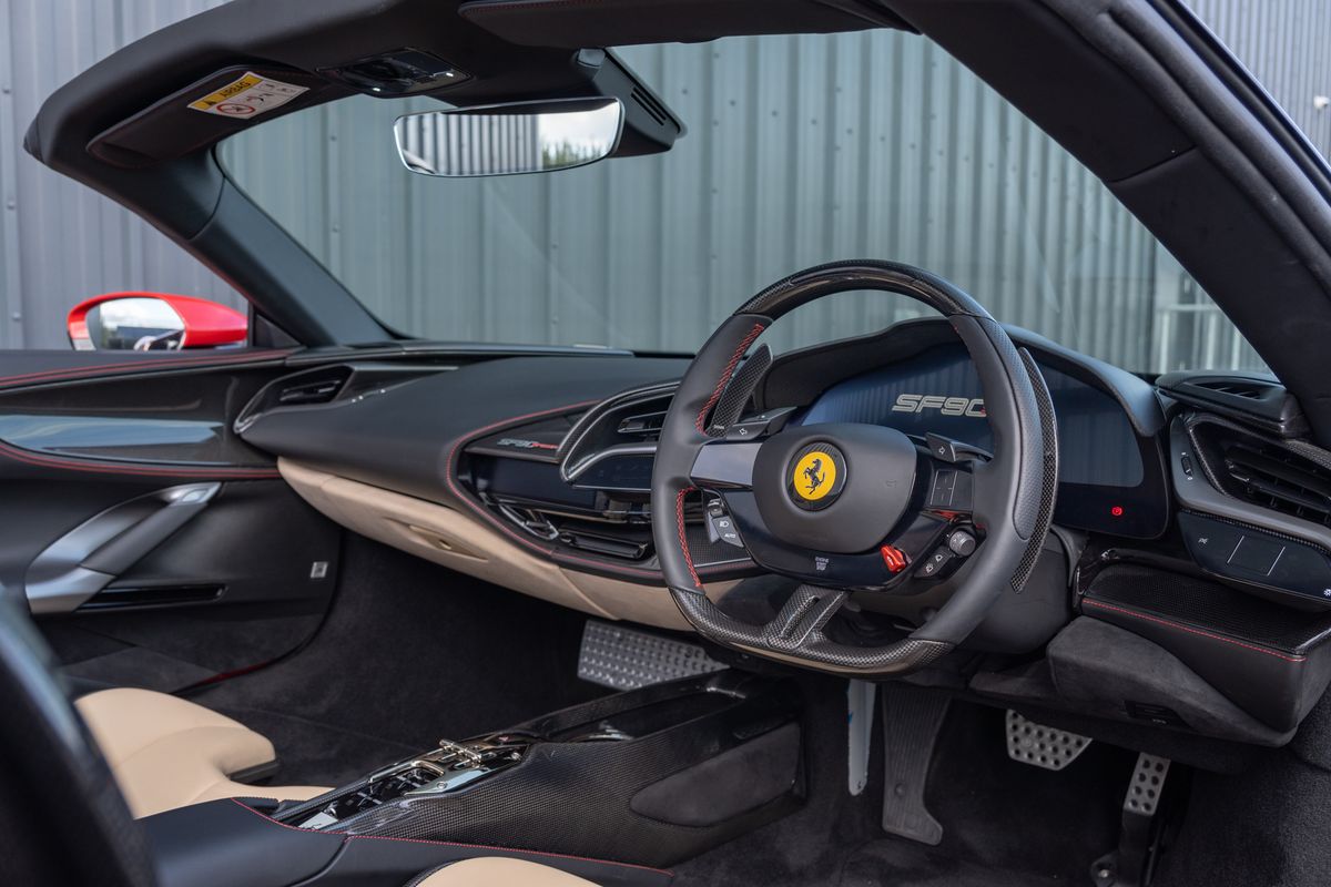 2022 Ferrari SF90 Spider