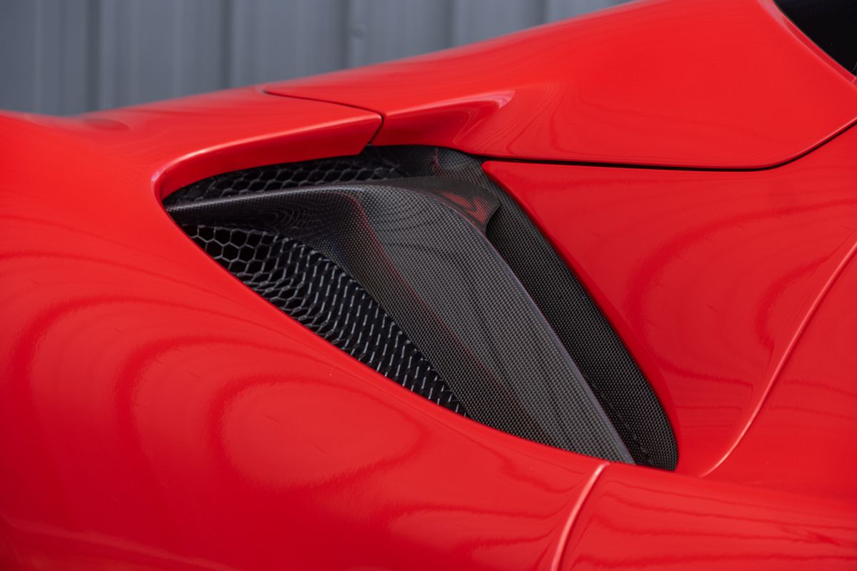 2022 Ferrari SF90 Spider