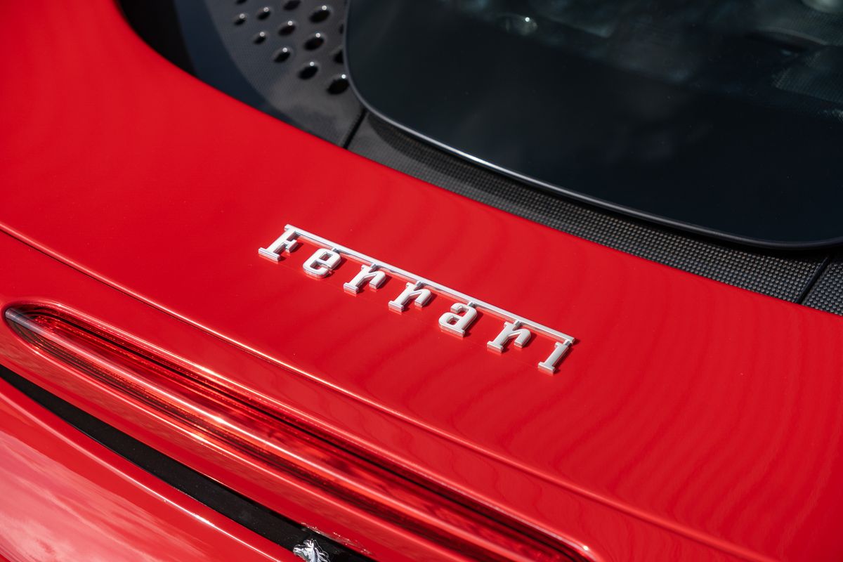 2022 Ferrari SF90 Spider