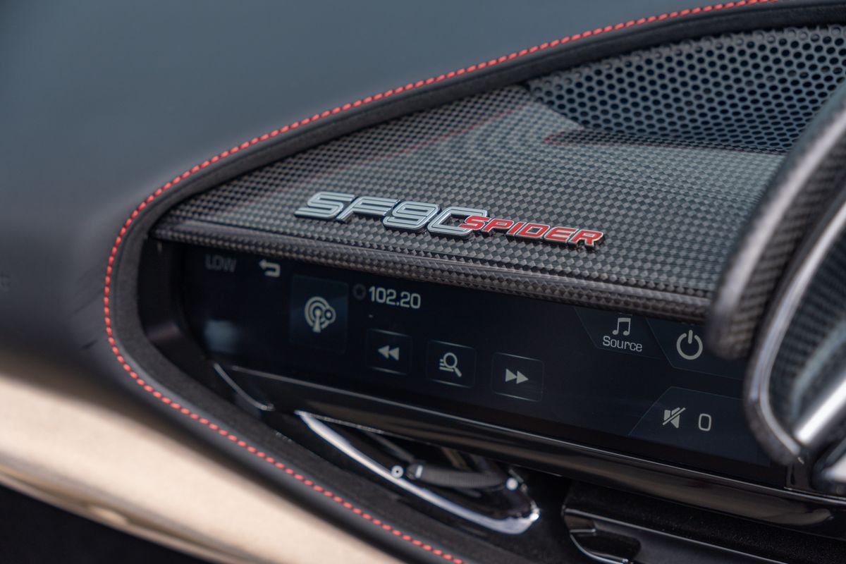 2022 Ferrari SF90 Spider