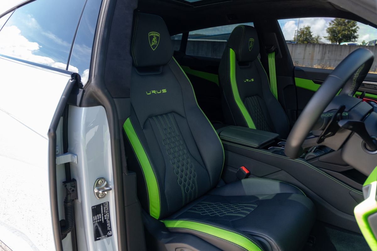 2023 Lamborghini Urus S