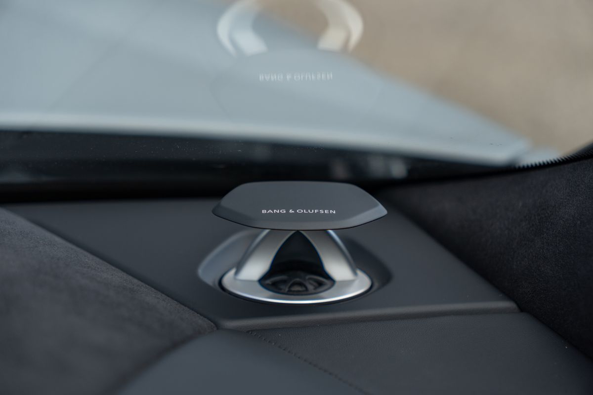2023 Lamborghini Urus S