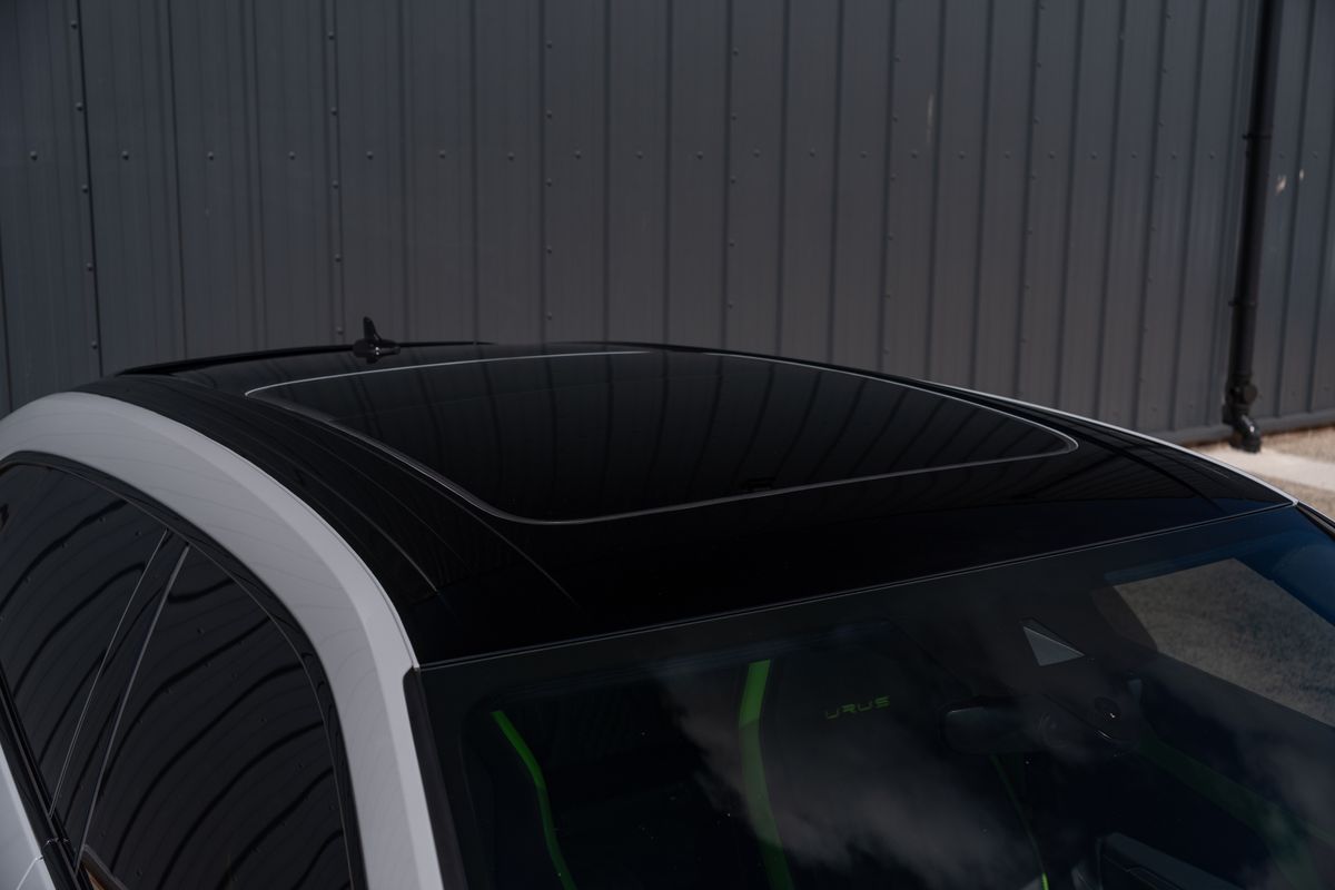 2023 Lamborghini Urus S