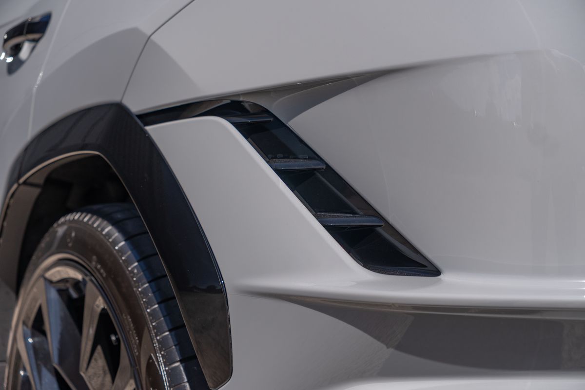 2023 Lamborghini Urus S