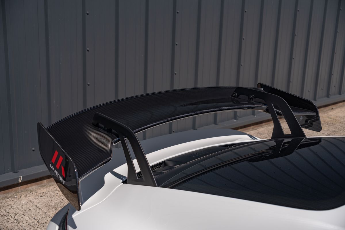 2023 Porsche 911 (992) GT3 Manthey Racing