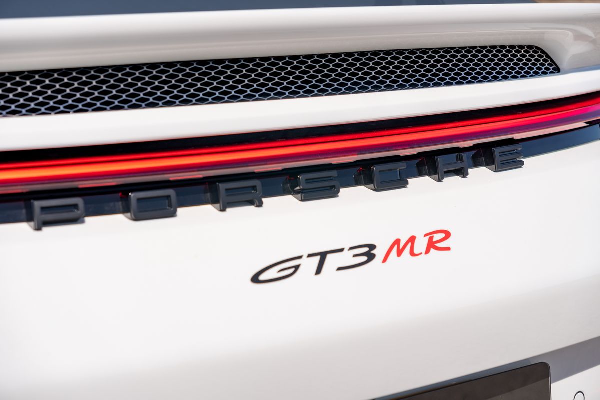 2023 Porsche 911 (992) GT3 Manthey Racing