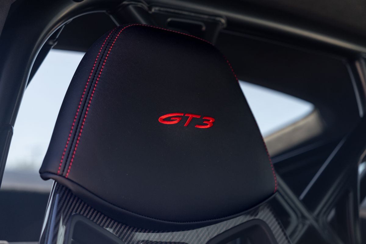 2023 Porsche 911 (992) GT3 Manthey Racing
