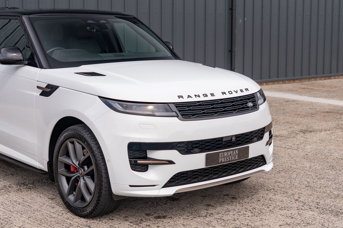 2025 Land Rover Range Rover Sport