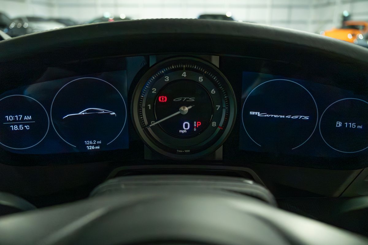 2024 Porsche 911 (992.1) Carrera 4 GTS