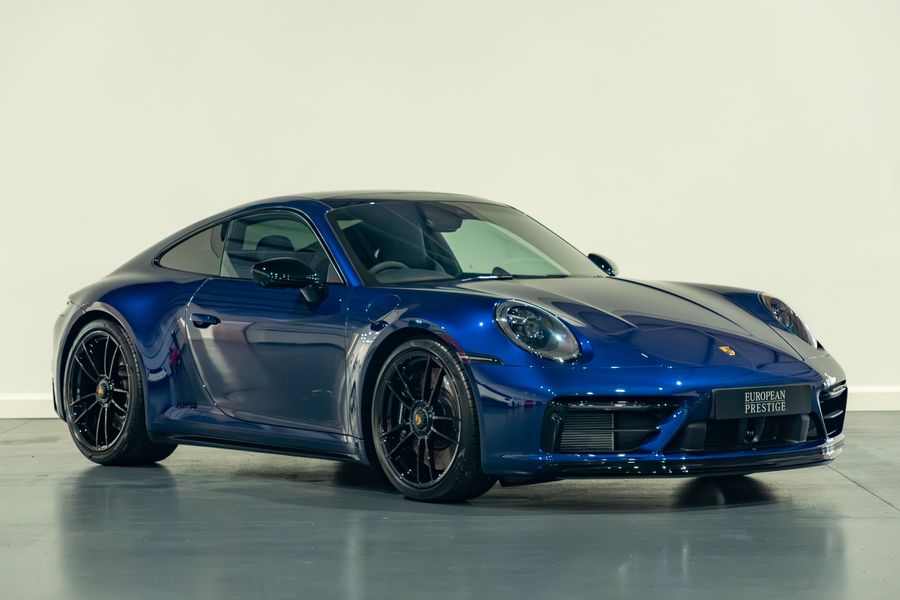 Porsche 911 (992.1) Carrera 4 GTS