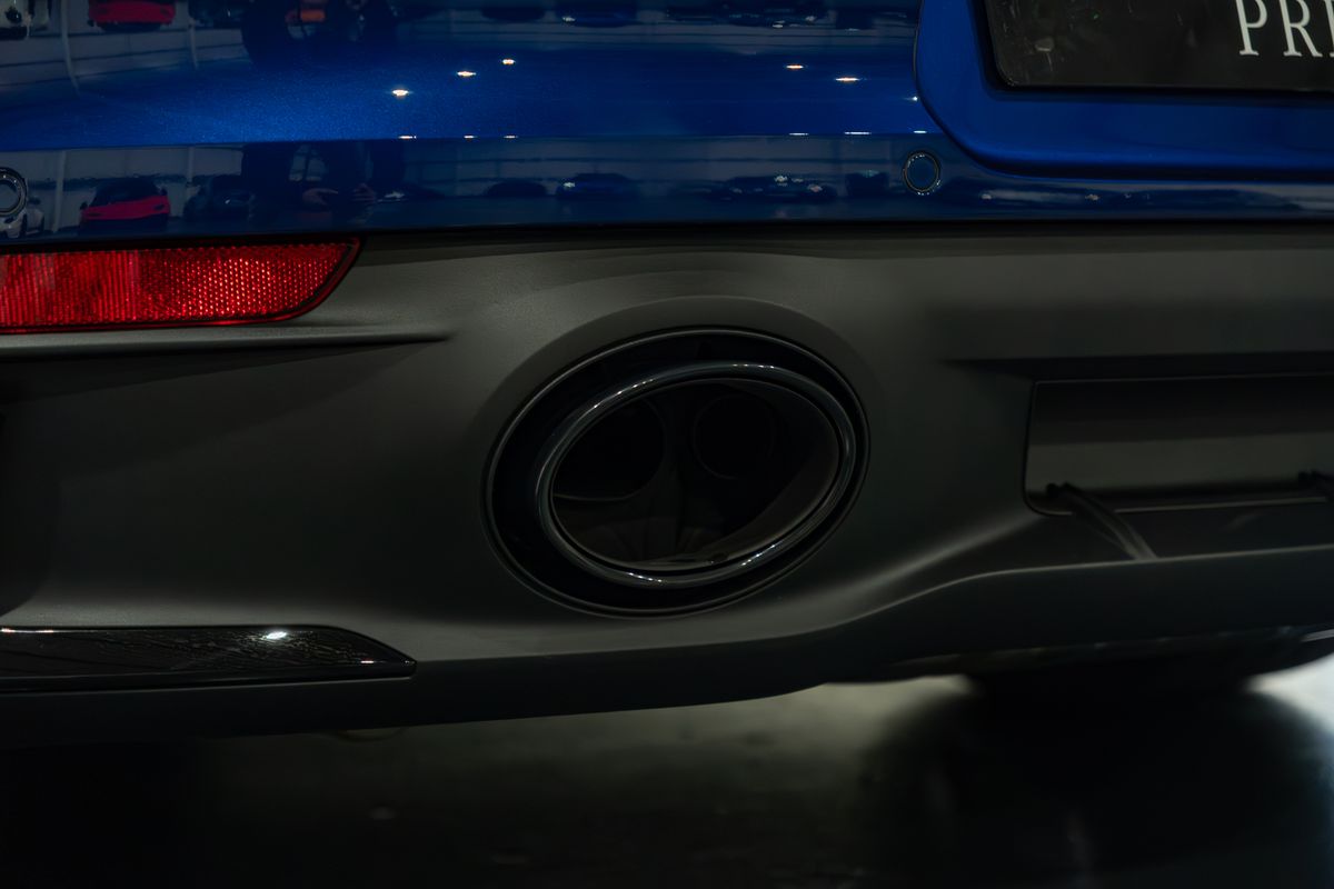 2024 Porsche 911 (992.1) Carrera 4 GTS