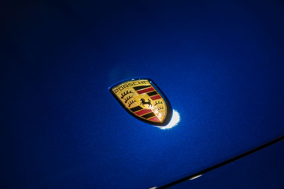 2024 Porsche 911 (992.1) Carrera 4 GTS