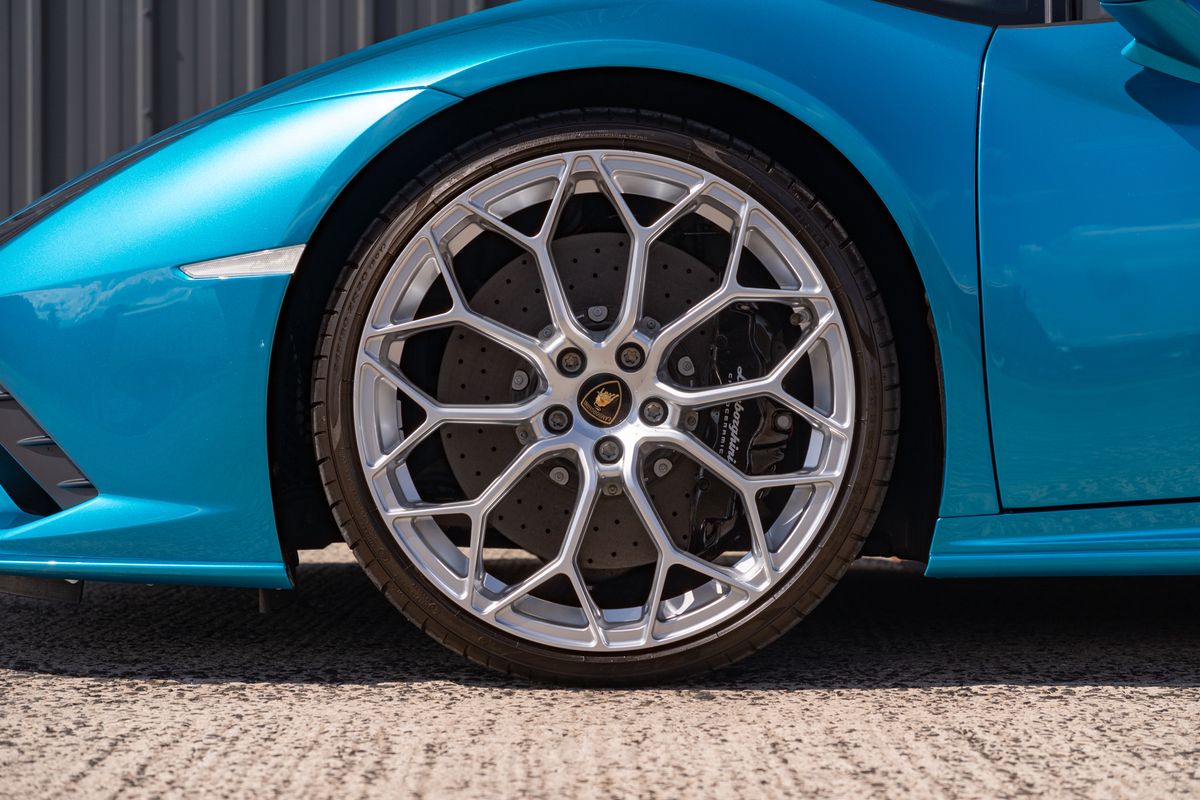 2023 Lamborghini Huracan Evo Spyder RWD
