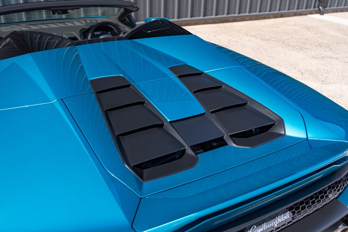 2023 Lamborghini Huracan Evo Spyder RWD