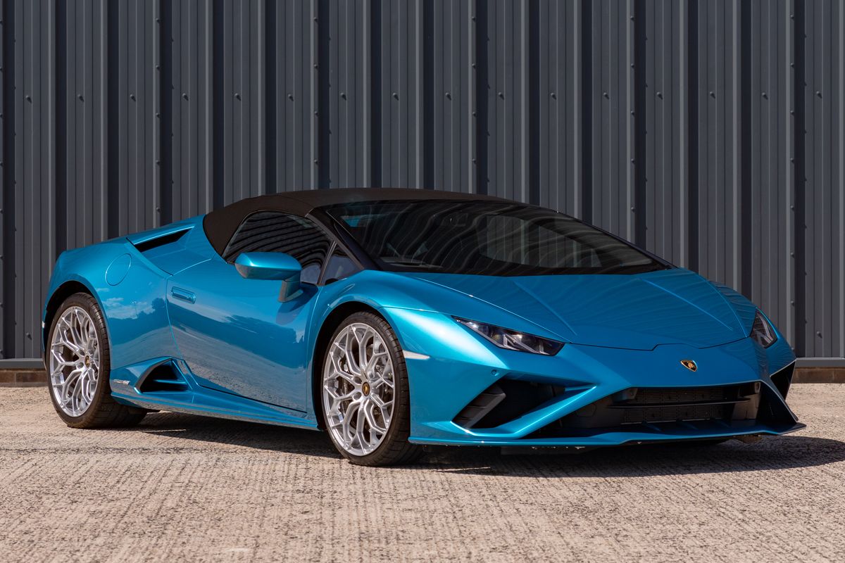 2023 Lamborghini Huracan Evo Spyder RWD