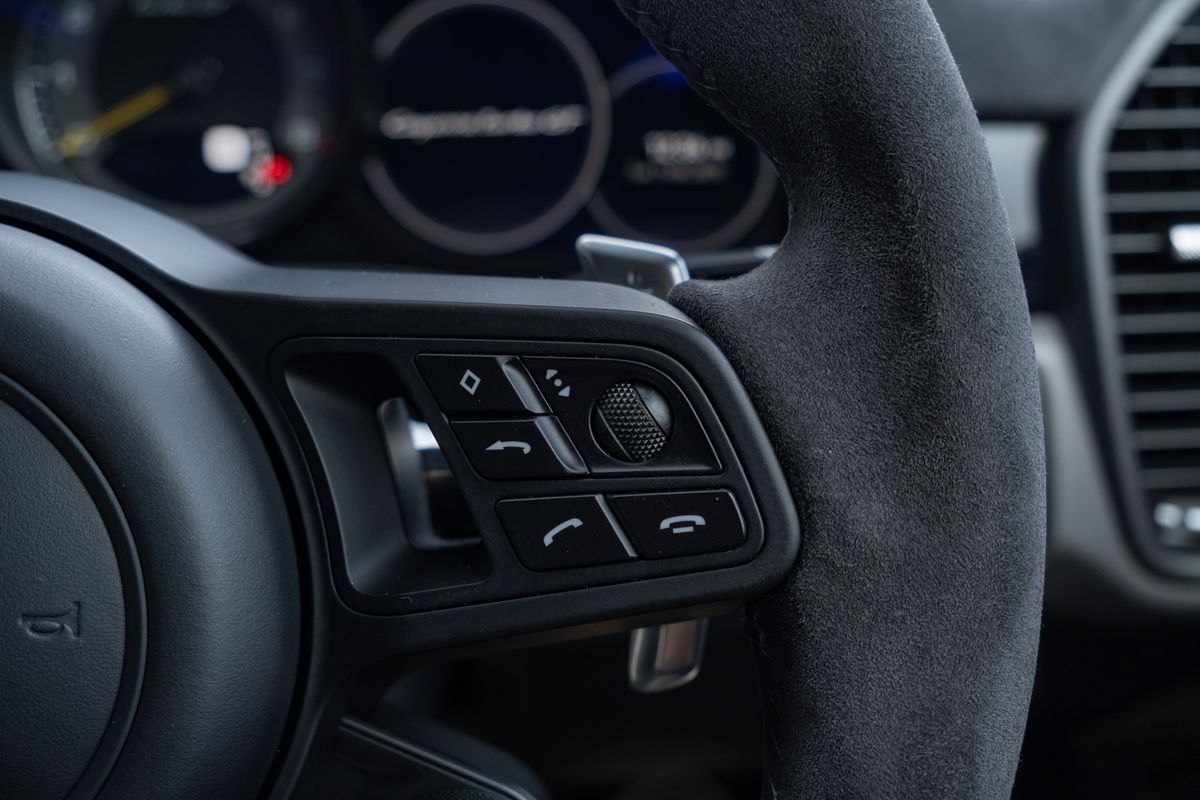 2022 Porsche Cayenne Turbo GT