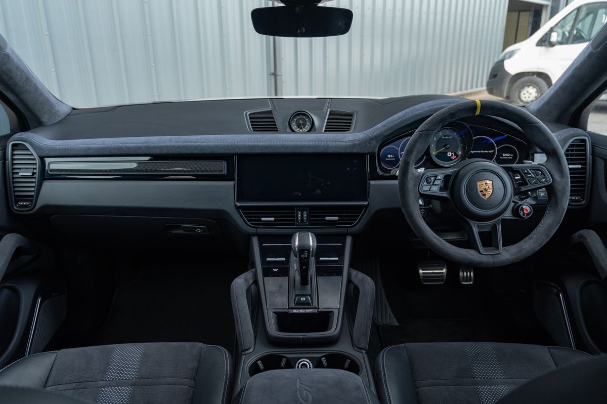 2022 Porsche Cayenne Turbo GT