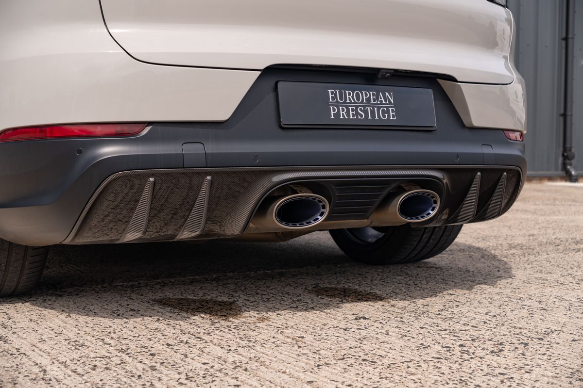 2022 Porsche Cayenne Turbo GT