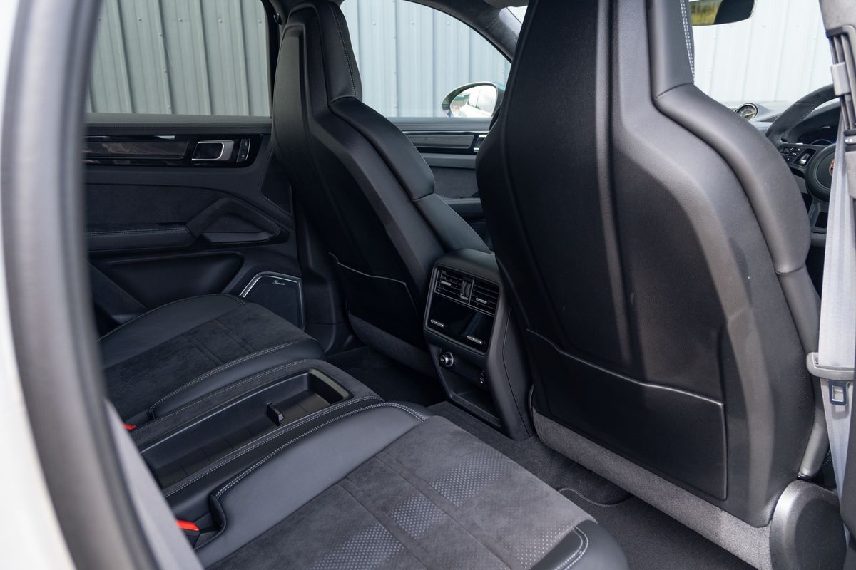 2022 Porsche Cayenne Turbo GT